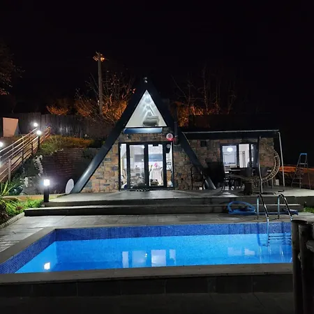 בית נופש Mountain Dag Evi *