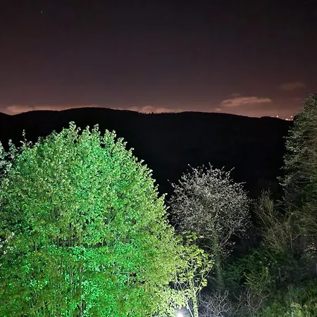 בית נופש Mountain Dag Evi