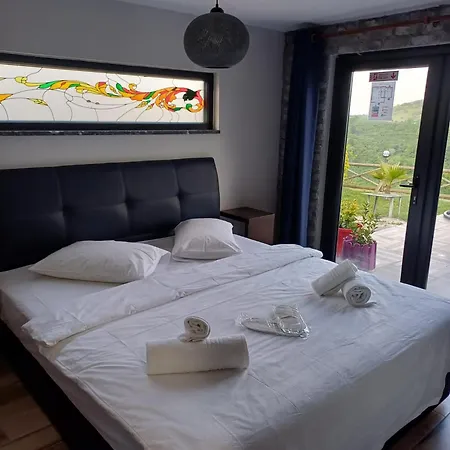 Mountain Dag Evi בית נופש קארטפה